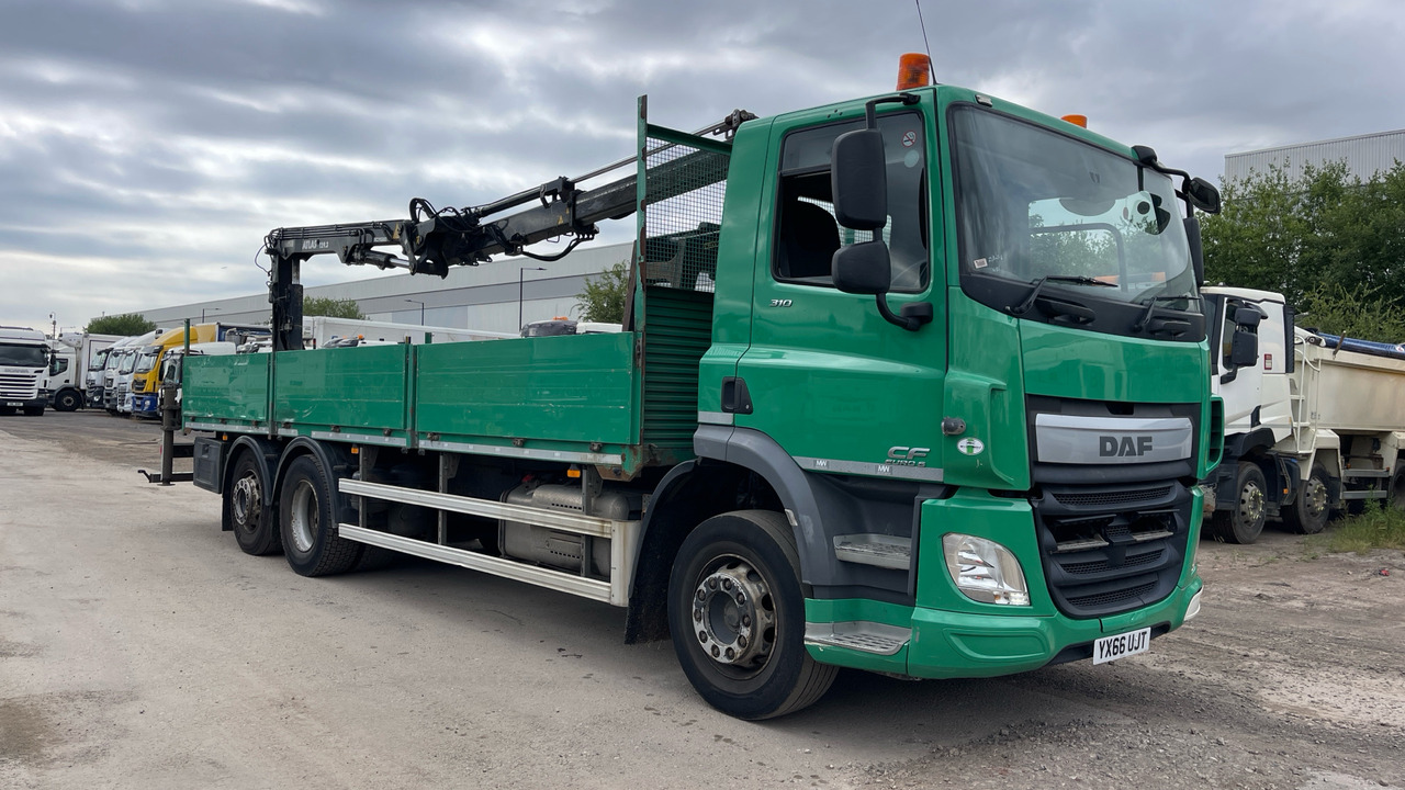 Daf CF 310 - Camião de caixa aberta/ Plataforma, Camião grua: foto 1 Daf CF 310 - Camião de caixa aberta/ Plataforma, Camião grua: foto 1