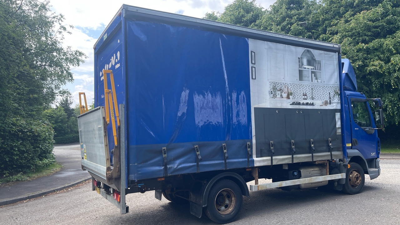 Daf LF 150 - Camião de lona: foto 4 Daf LF 150 - Camião de lona: foto 4