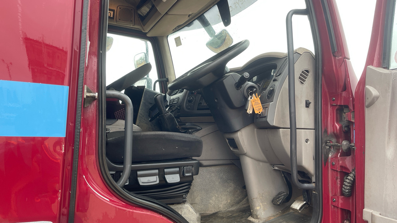 Daf LF 260 - Camião multibenne: foto 5 Daf LF 260 - Camião multibenne: foto 5
