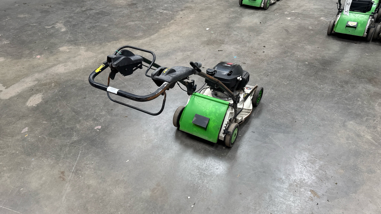 ETESIA PRO 46 PHCT - Equipamento de construção: foto 3 ETESIA PRO 46 PHCT - Equipamento de construção: foto 3