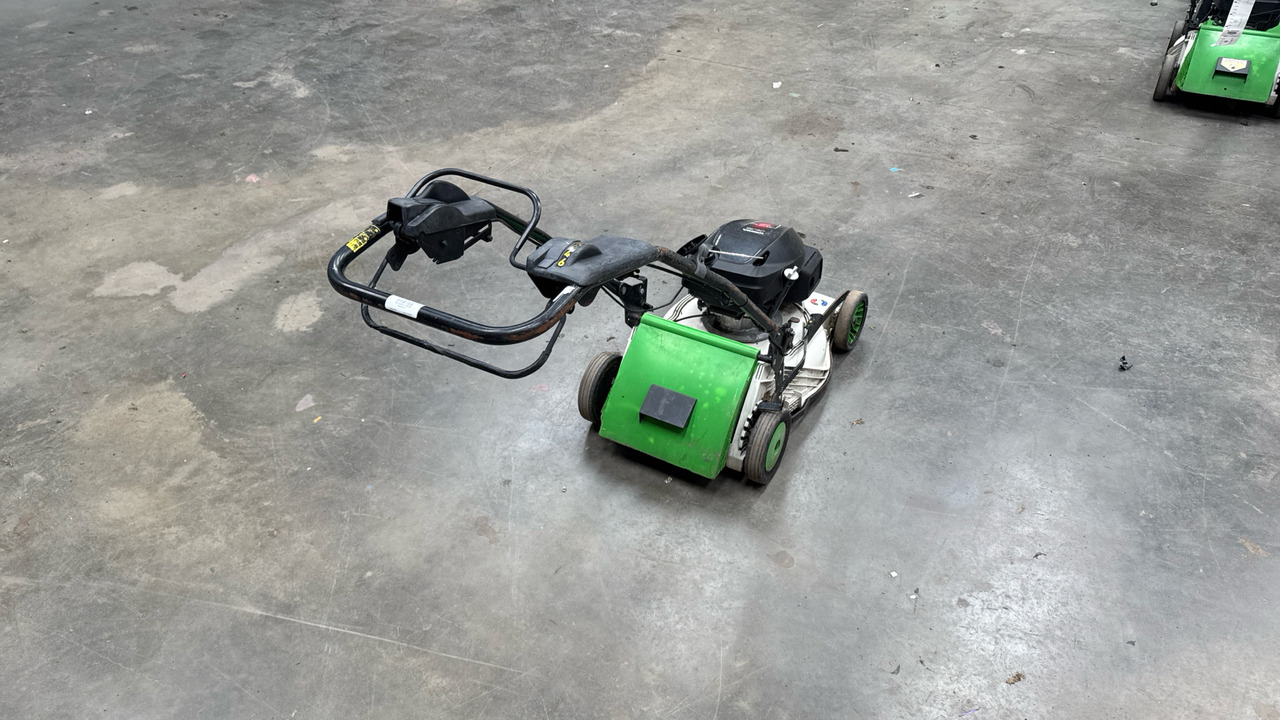 ETESIA PRO 46 PHCT - Equipamento de construção: foto 3 ETESIA PRO 46 PHCT - Equipamento de construção: foto 3