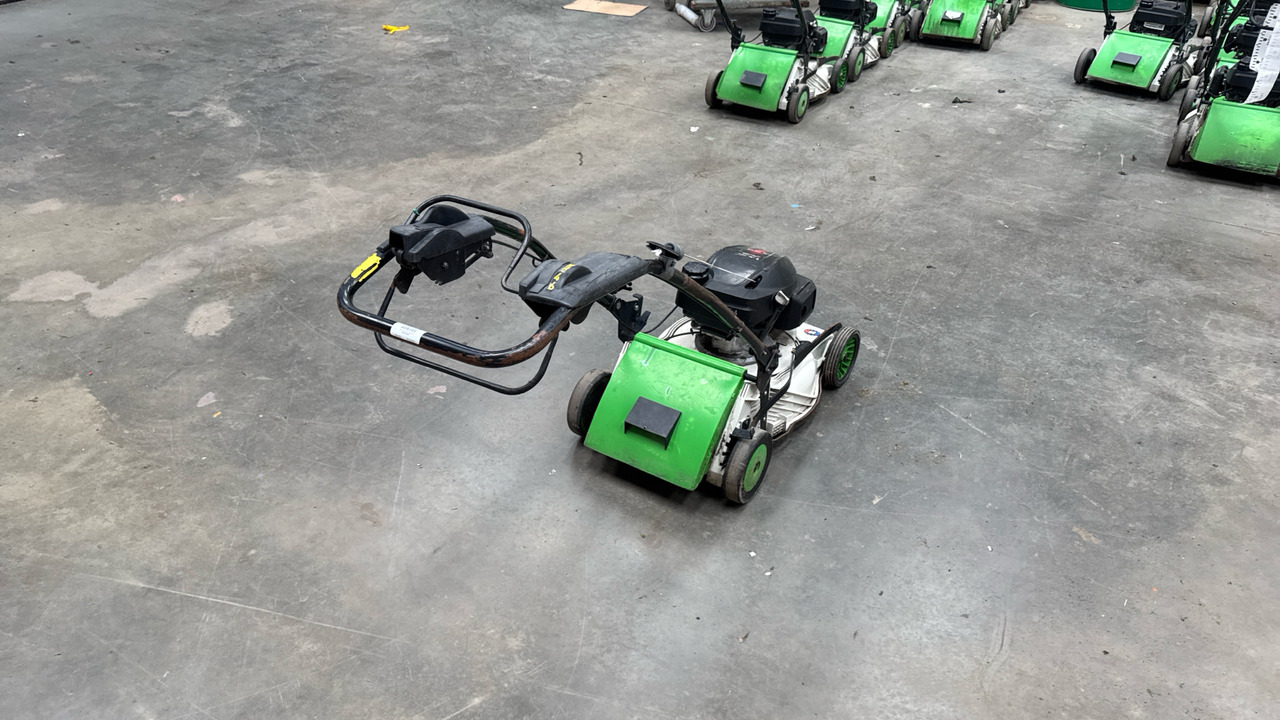 ETESIA PRO 46 PHCT - Equipamento de construção: foto 3 ETESIA PRO 46 PHCT - Equipamento de construção: foto 3
