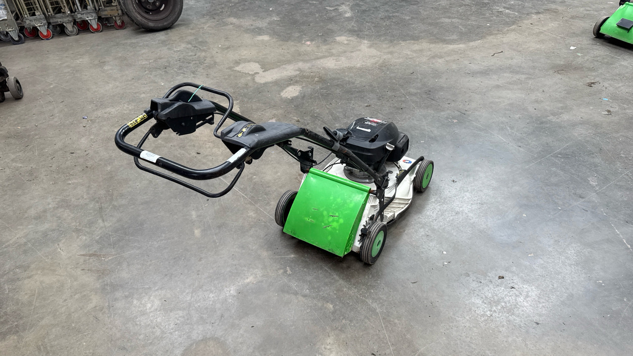 ETESIA PRO 46 PHCT - Equipamento de construção: foto 3 ETESIA PRO 46 PHCT - Equipamento de construção: foto 3