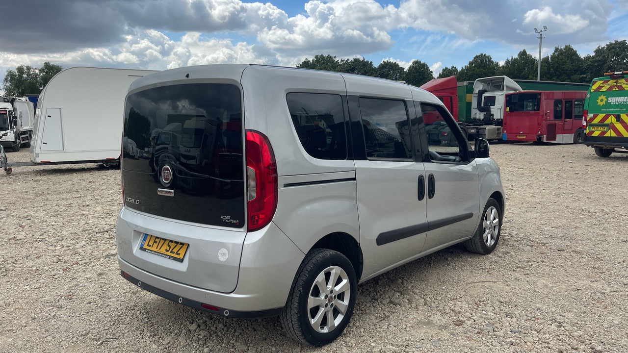 FIAT DOBLO 1.6 MULTIJET - Carrinha cabine dupla: foto 4 FIAT DOBLO 1.6 MULTIJET - Carrinha cabine dupla: foto 4