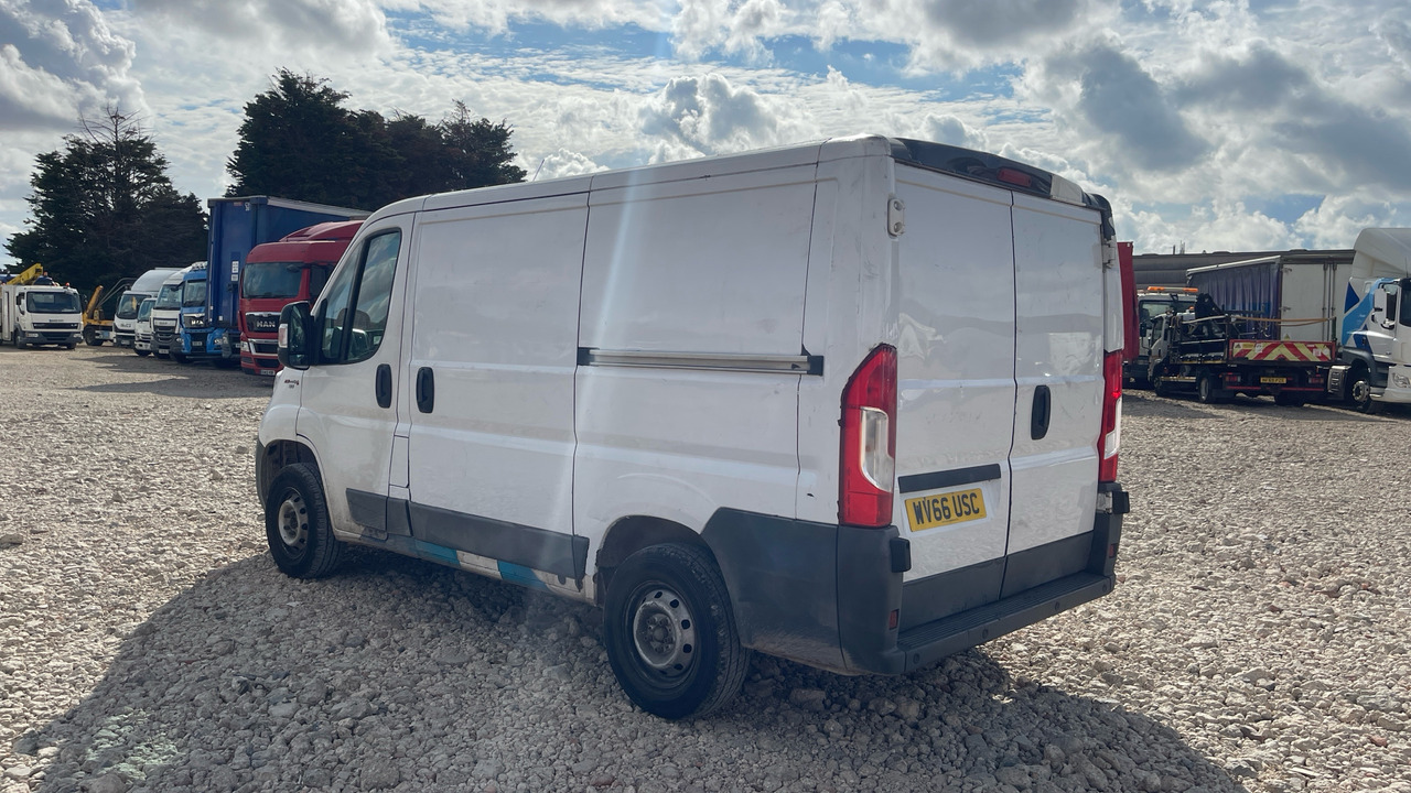 FIAT DUCATO 2.3 MULTIJET 130PS - Furgão compacto: foto 3 FIAT DUCATO 2.3 MULTIJET 130PS - Furgão compacto: foto 3
