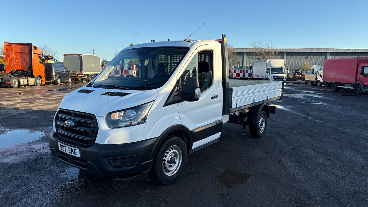 FORD TRANSIT 350 2.0 ECOBLUE 130PS - Carrinha basculante: foto 2 FORD TRANSIT 350 2.0 ECOBLUE 130PS - Carrinha basculante: foto 2