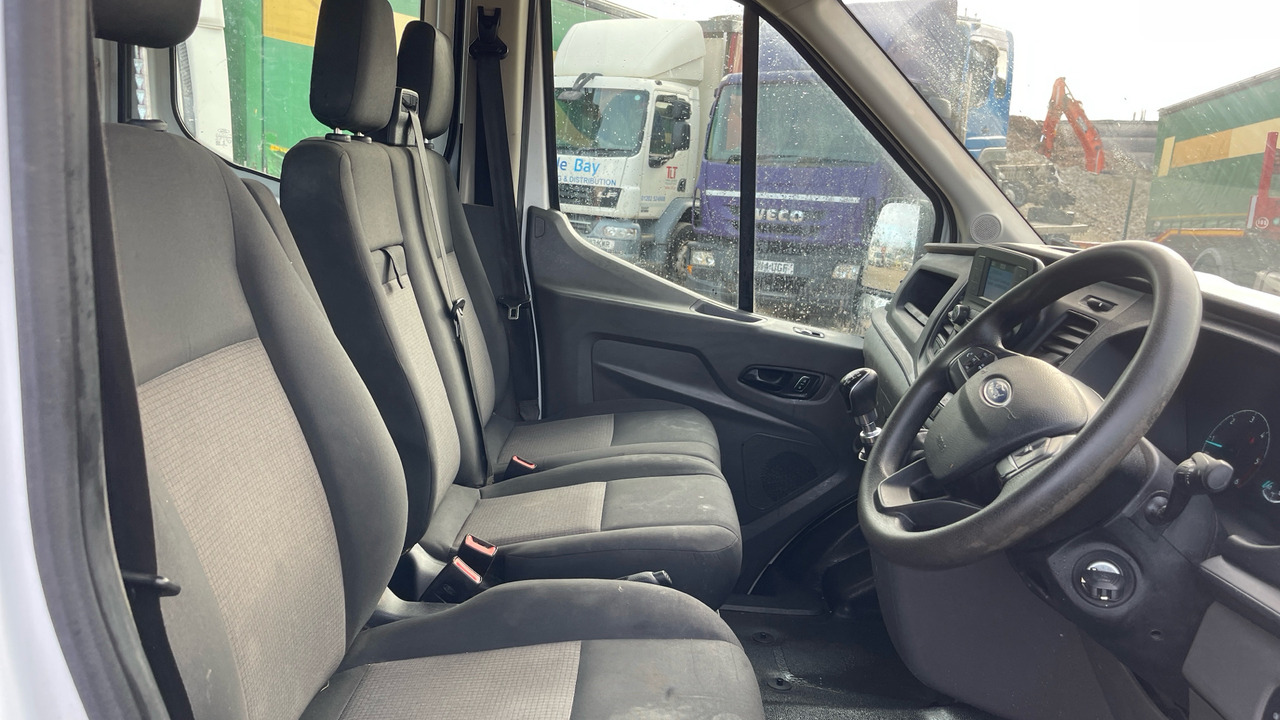 FORD TRANSIT 350 2.0 ECOBLUE 130PS - Carrinha basculante: foto 5 FORD TRANSIT 350 2.0 ECOBLUE 130PS - Carrinha basculante: foto 5
