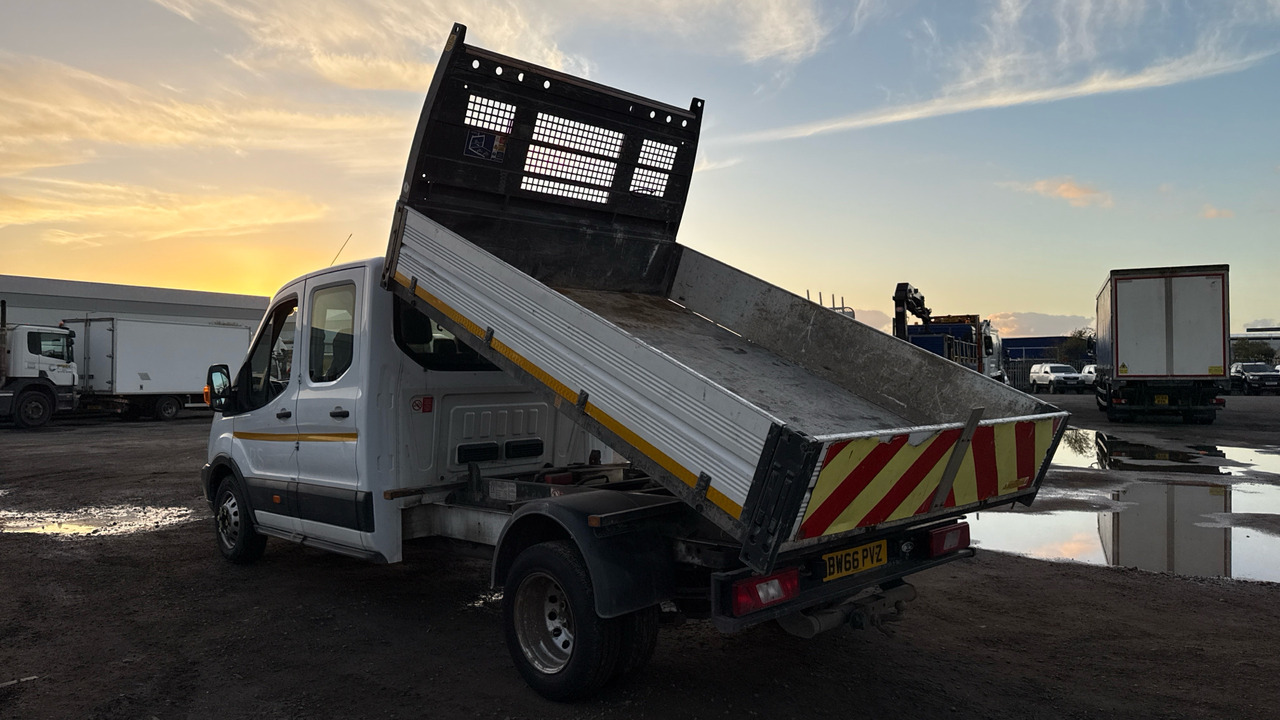 FORD TRANSIT 350 2.2 TDCi 125ps - Carrinha basculante: foto 3 FORD TRANSIT 350 2.2 TDCi 125ps - Carrinha basculante: foto 3