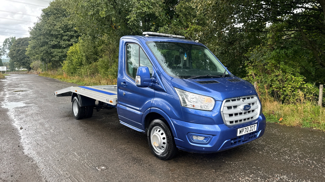 FORD TRANSIT 350 LEADER 2.0 ECOBLUE 130PS - Caminhão reboque: foto 1 FORD TRANSIT 350 LEADER 2.0 ECOBLUE 130PS - Caminhão reboque: foto 1