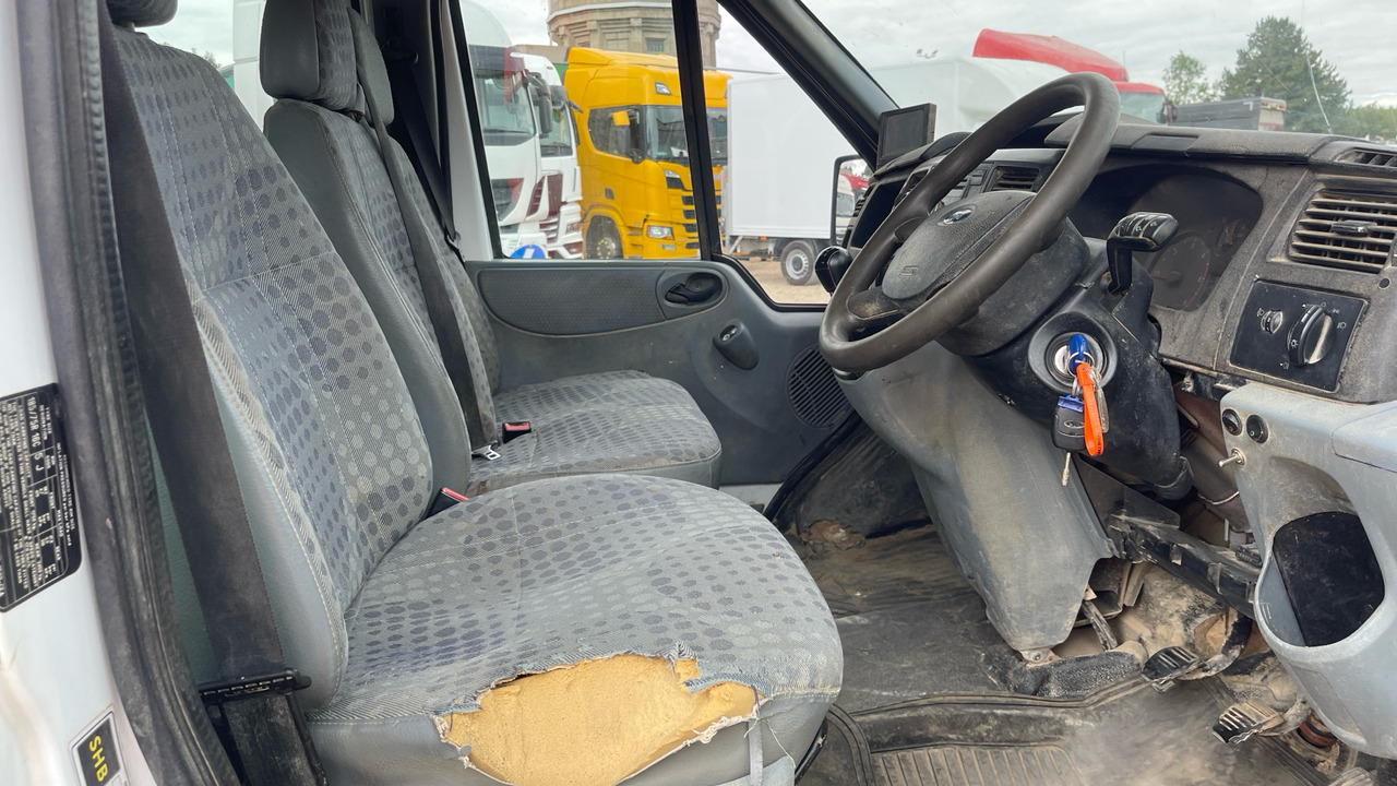 FORD TRANSIT T350 TDCI 125PS - Carrinha basculante: foto 5 FORD TRANSIT T350 TDCI 125PS - Carrinha basculante: foto 5