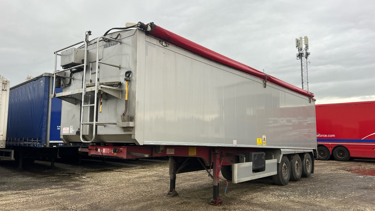 FRUEHAUF TIPPER - Semi-reboque basculante: foto 3 FRUEHAUF TIPPER - Semi-reboque basculante: foto 3
