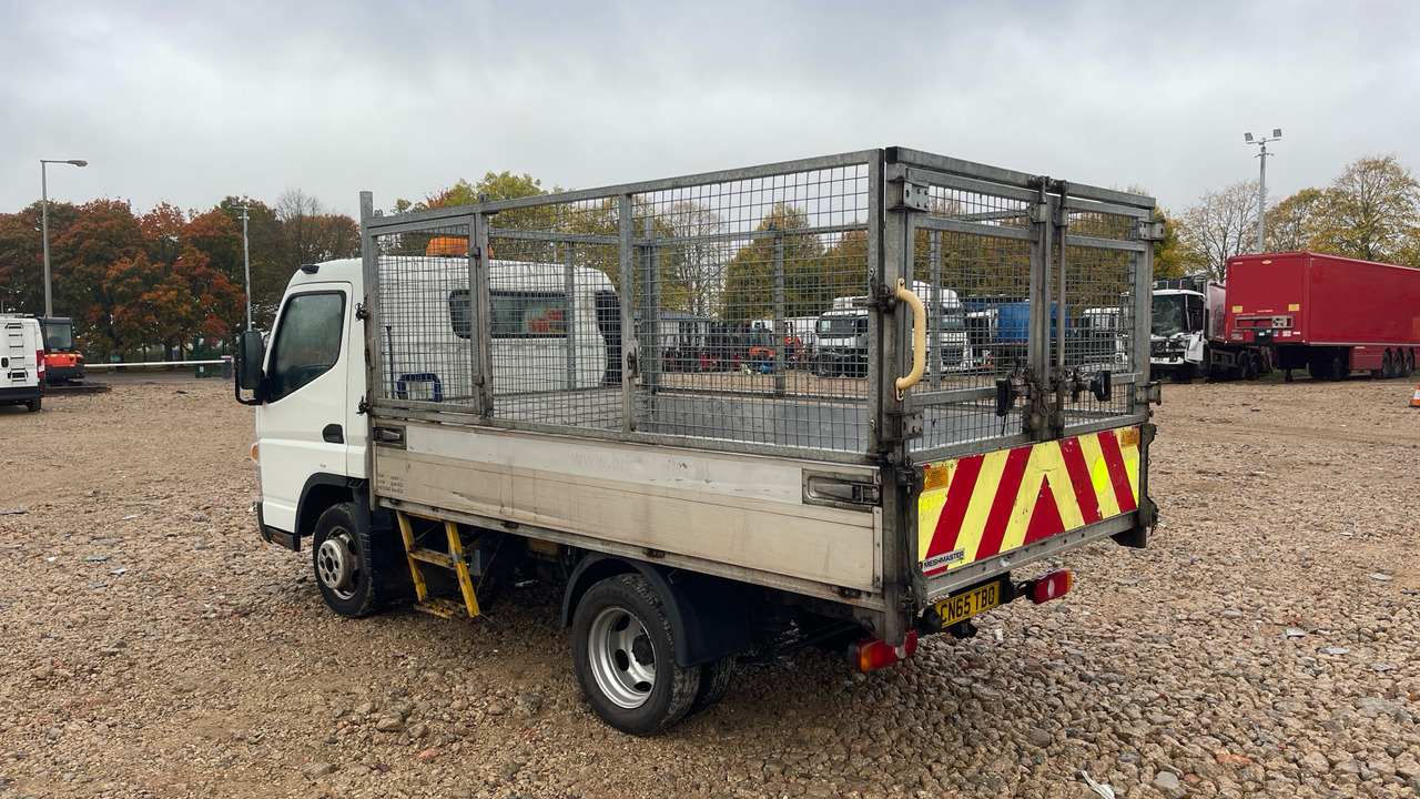 FUSO CANTER 3C13 25 - Carrinha basculante: foto 3 FUSO CANTER 3C13 25 - Carrinha basculante: foto 3