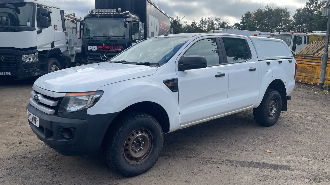 Ford Ranger XL 2.2 TDCi 150PS - Pick-up, Carrinha cabine dupla: foto 2 Ford Ranger XL 2.2 TDCi 150PS - Pick-up, Carrinha cabine dupla: foto 2