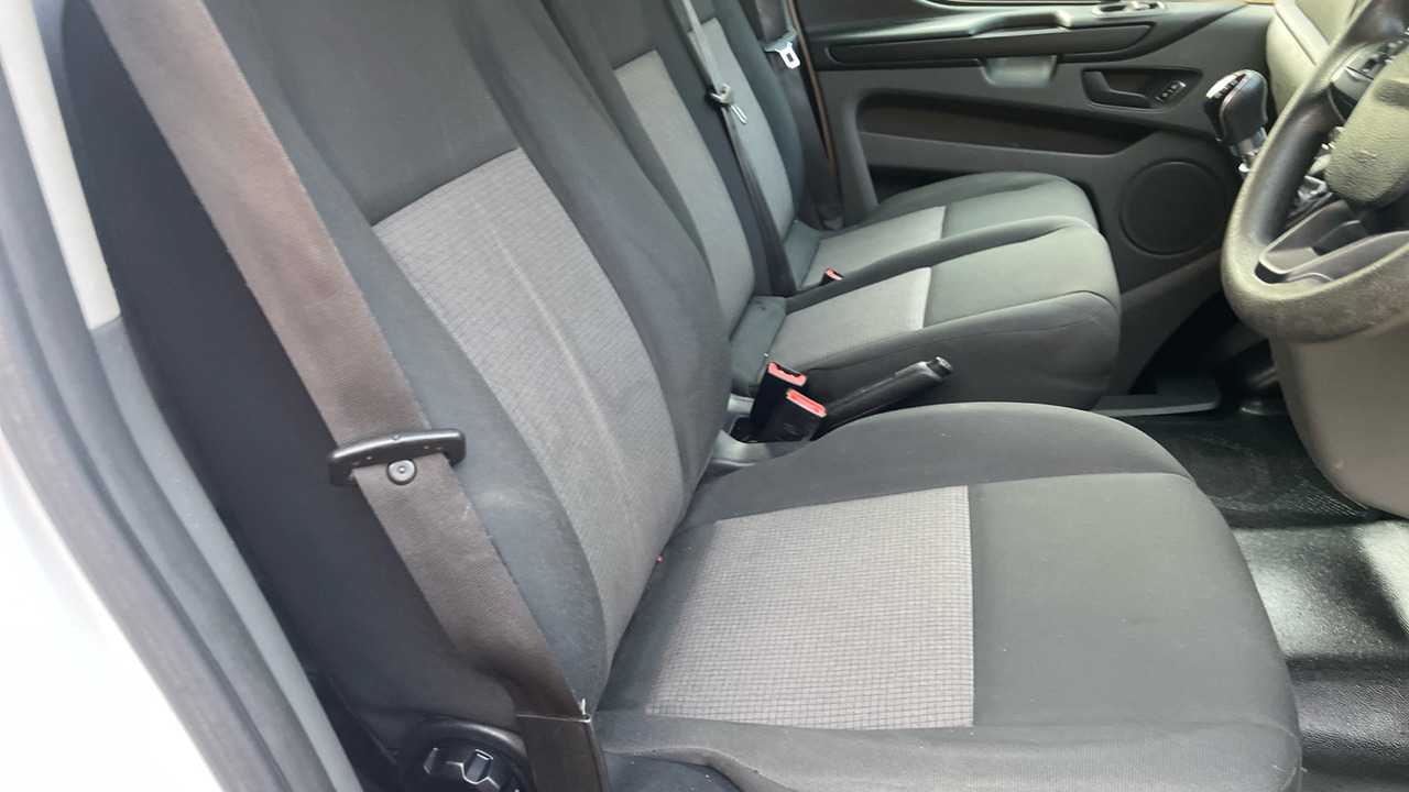 Ford Transit 340 2.0 TDCi 130PS - Furgão compacto: foto 5 Ford Transit 340 2.0 TDCi 130PS - Furgão compacto: foto 5