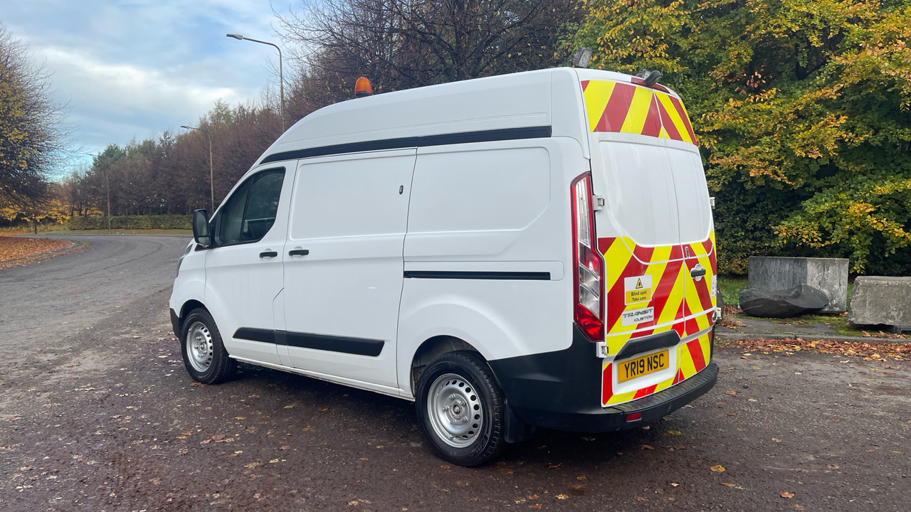 Ford Transit 340 2.0 TDCi 130PS - Furgão compacto: foto 3 Ford Transit 340 2.0 TDCi 130PS - Furgão compacto: foto 3