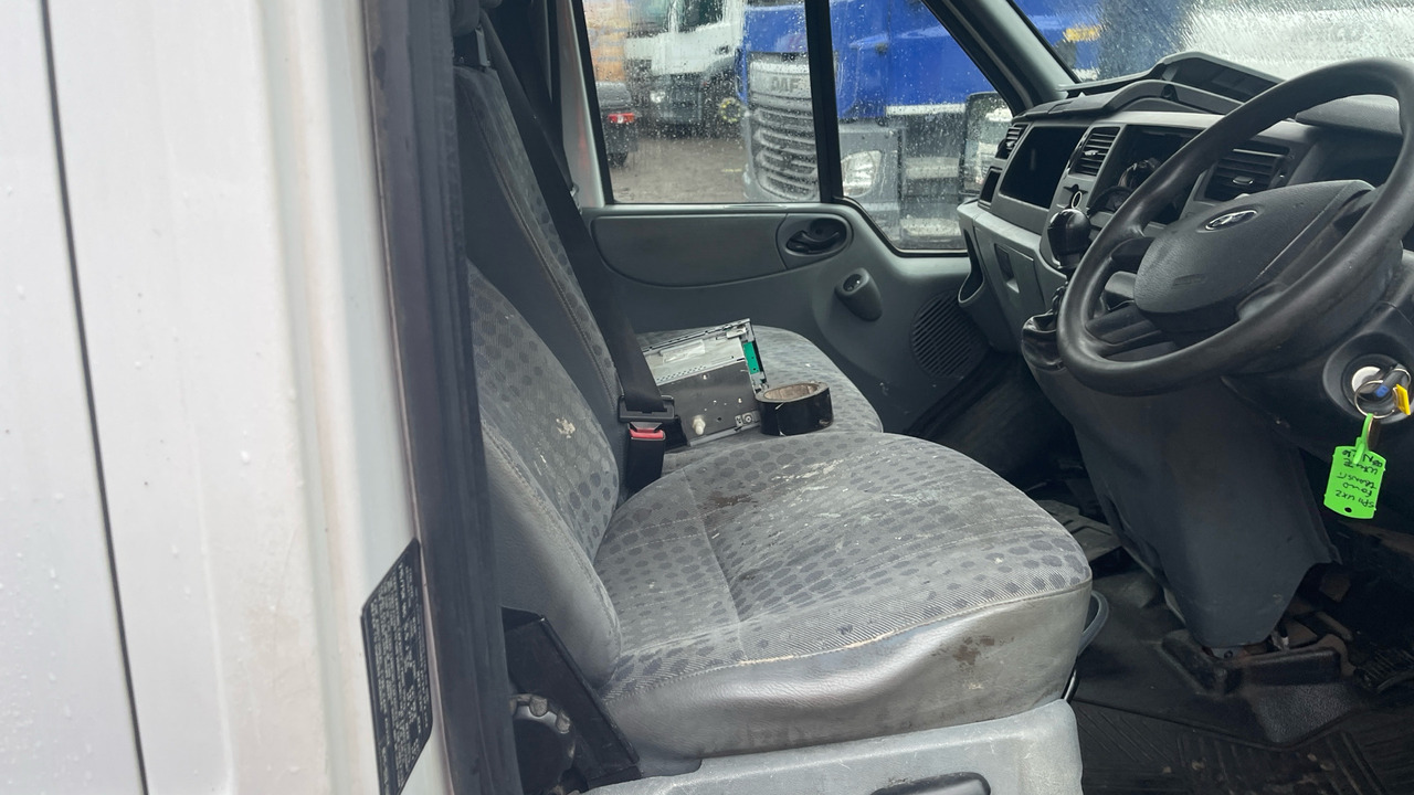 Ford Transit T350 2.2 TDCi 115ps - Carrinha cabine dupla: foto 5 Ford Transit T350 2.2 TDCi 115ps - Carrinha cabine dupla: foto 5