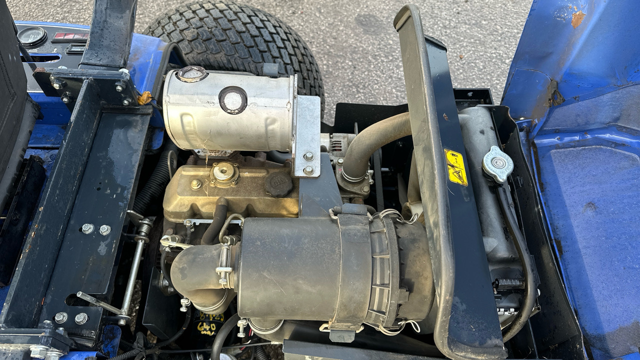 Cortador de grama ISEKI SZ330: foto 20 Cortador de grama ISEKI SZ330: foto 20