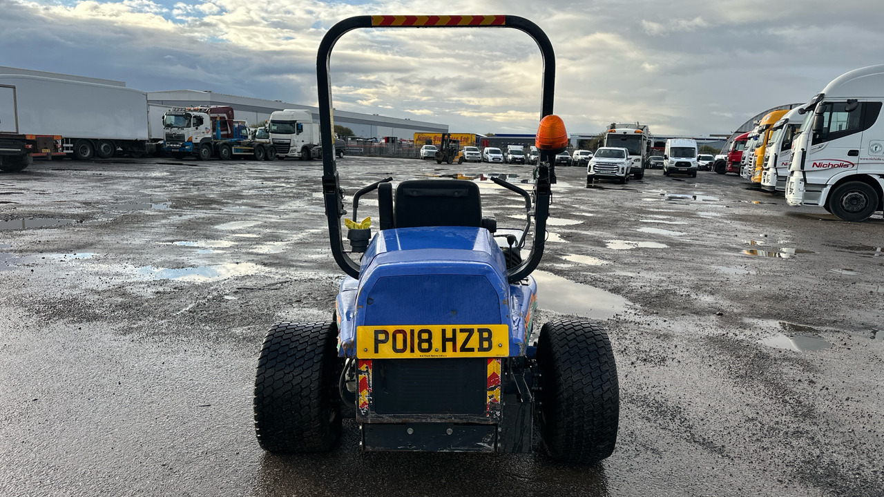 Cortador de grama ISEKI SZ330: foto 10 Cortador de grama ISEKI SZ330: foto 10