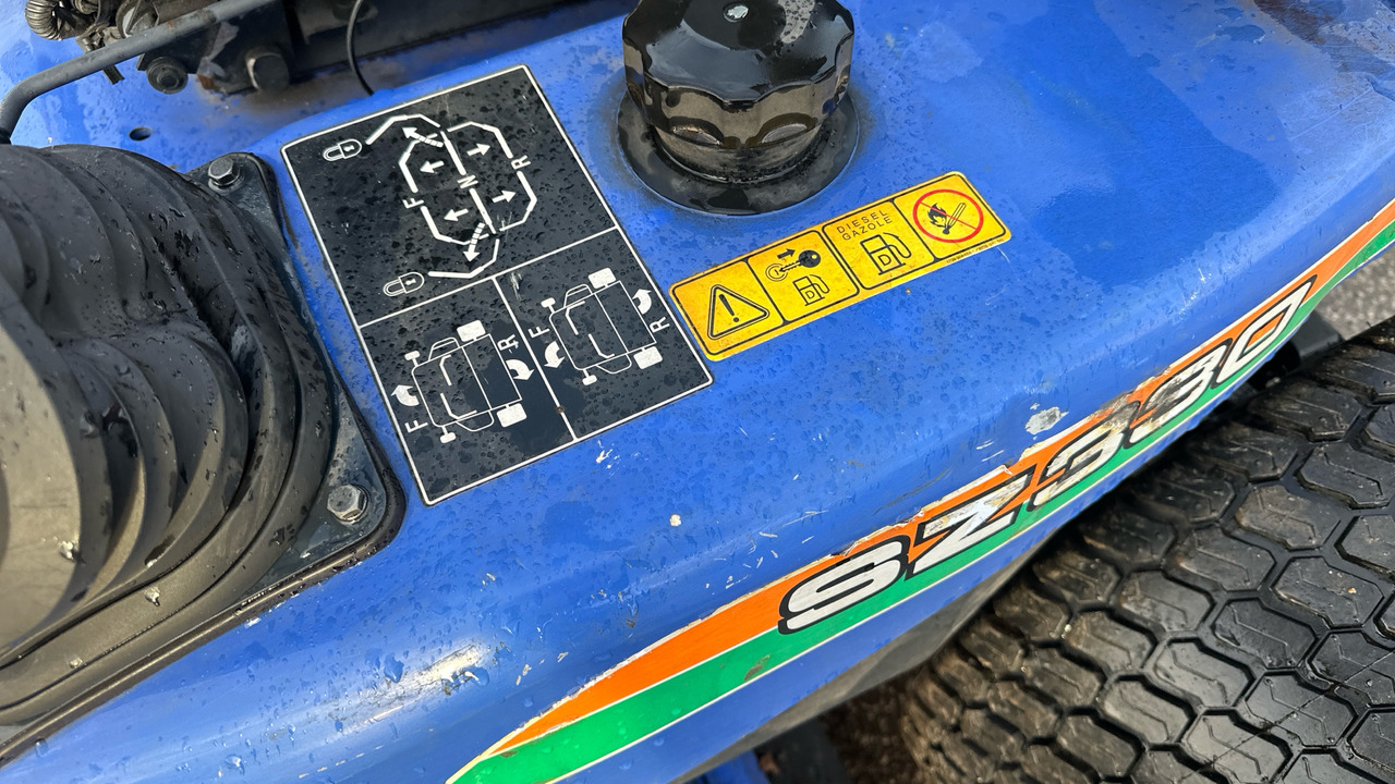 Cortador de grama ISEKI SZ330: foto 19 Cortador de grama ISEKI SZ330: foto 19