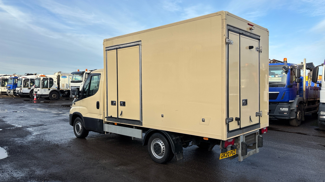 IVECO DAILY 35-120 2.3 4100 WB Hi-Matic - Carrinha frigorífica: foto 3 IVECO DAILY 35-120 2.3 4100 WB Hi-Matic - Carrinha frigorífica: foto 3