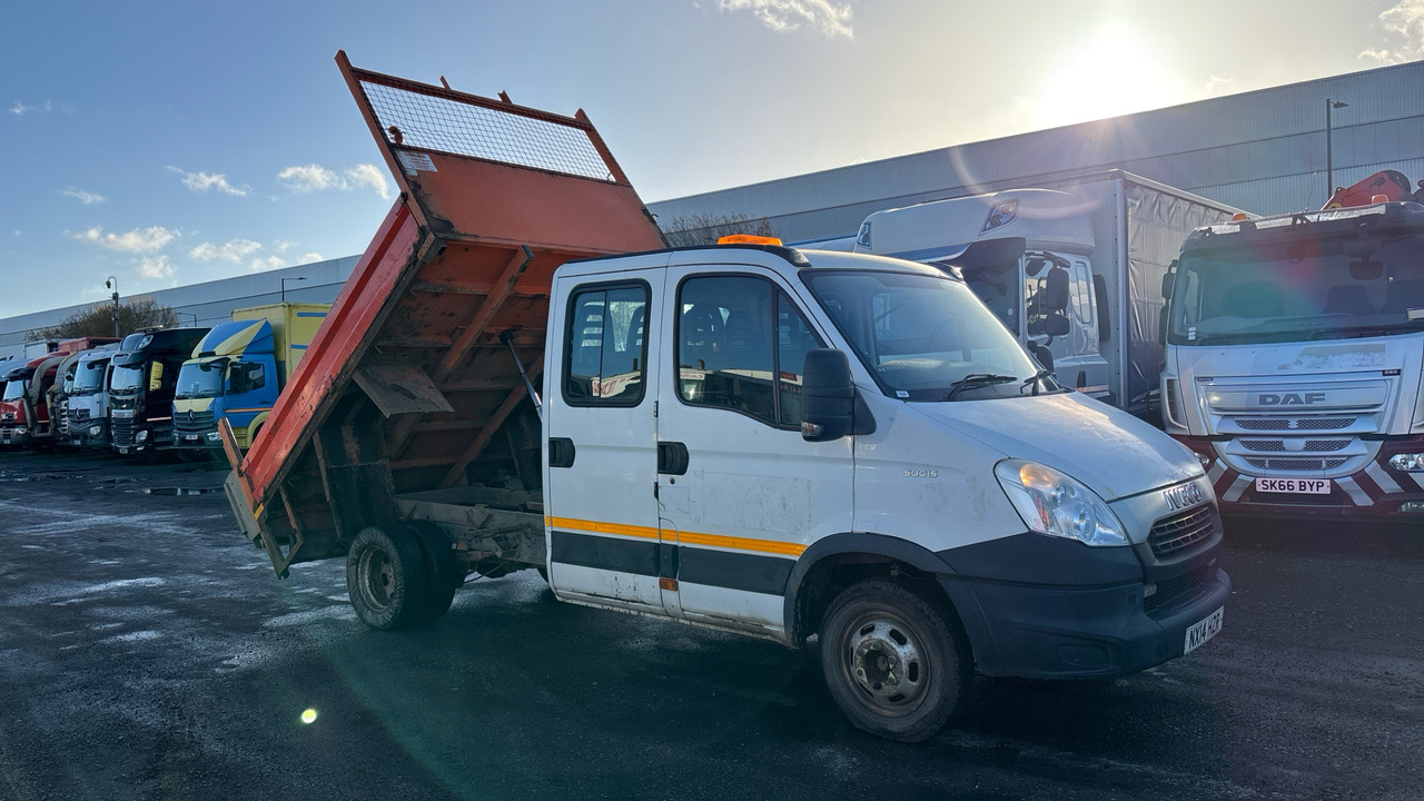 IVECO DAILY 50C15 - Camião basculante: foto 1 IVECO DAILY 50C15 - Camião basculante: foto 1