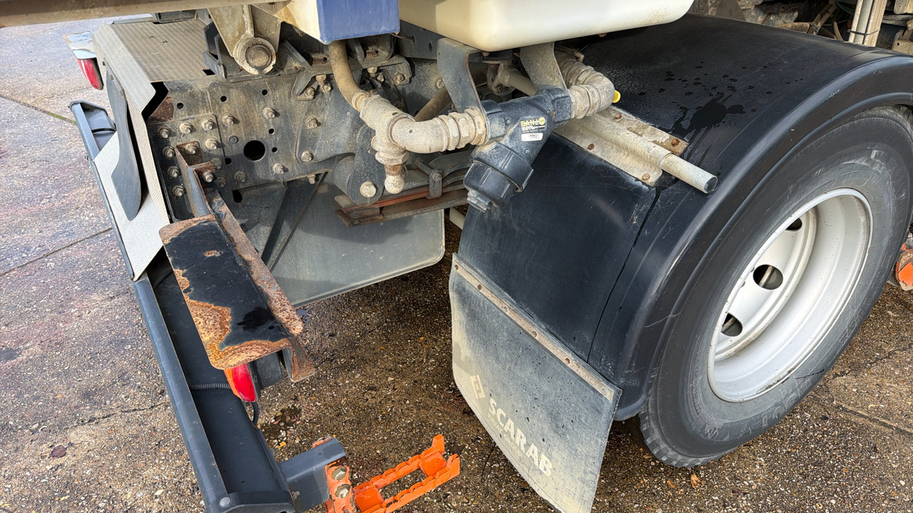 Varredora urbana IVECO EUROCARGO 150-250: foto 14