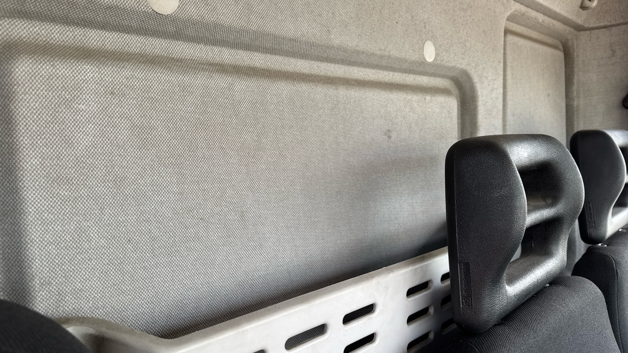 Camião de caixa aberta/ Plataforma IVECO EUROCARGO 180E25: foto 8