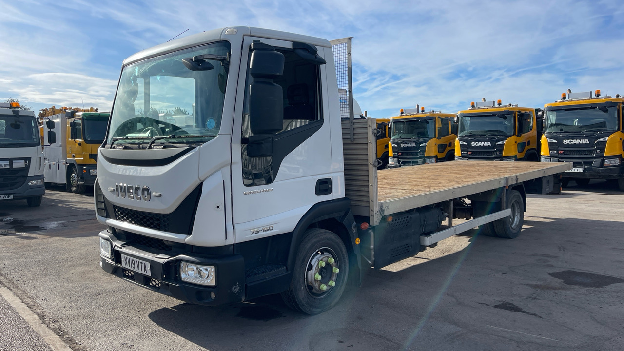IVECO EUROCARGO 75.160 - Camião de caixa aberta/ Plataforma: foto 2 IVECO EUROCARGO 75.160 - Camião de caixa aberta/ Plataforma: foto 2