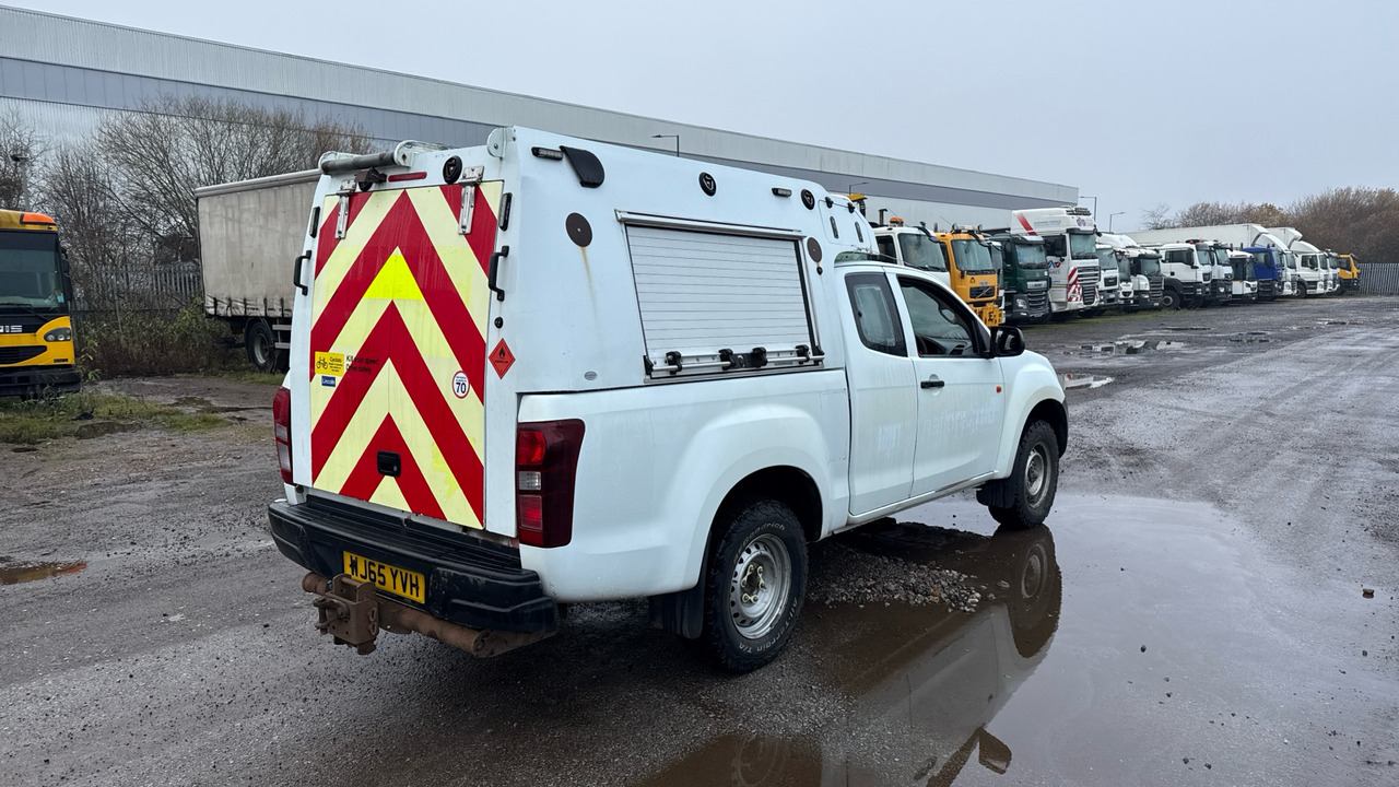 Isuzu D-Max 2.5TD - Pick-up: foto 4 Isuzu D-Max 2.5TD - Pick-up: foto 4