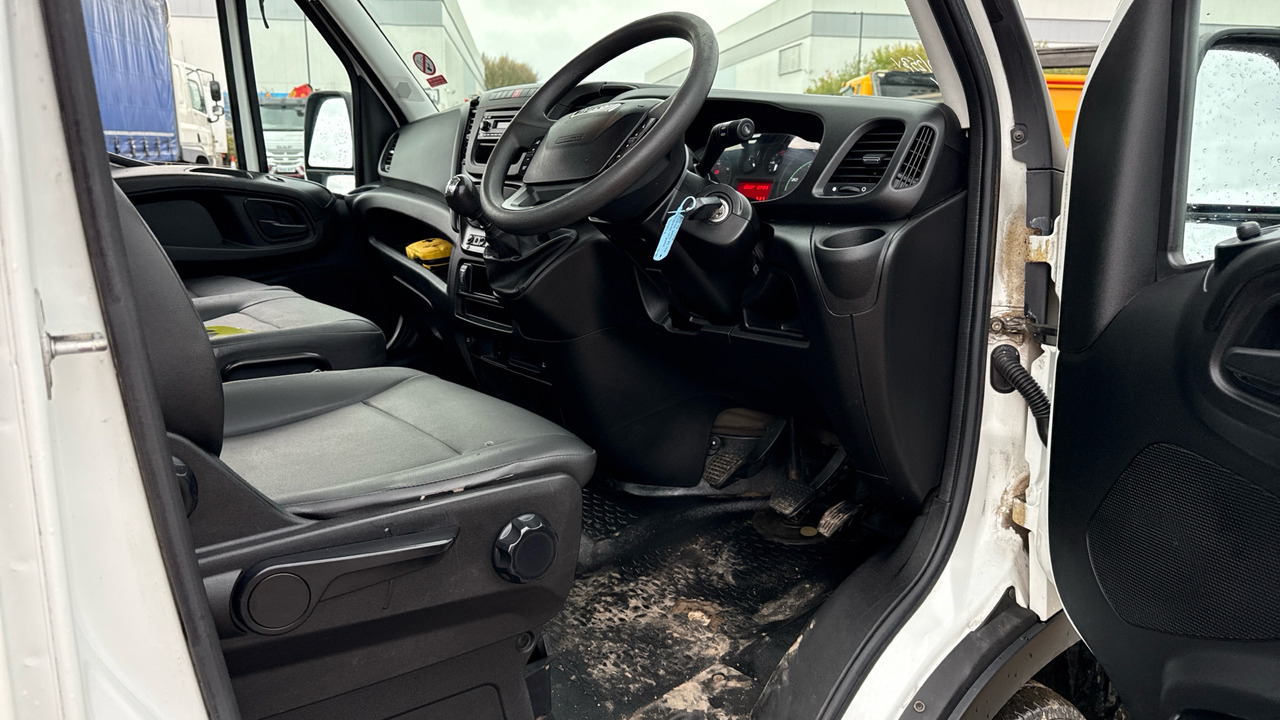 Iveco Daily 35-150 3.0 3450 WB - Carrinha basculante: foto 5 Iveco Daily 35-150 3.0 3450 WB - Carrinha basculante: foto 5