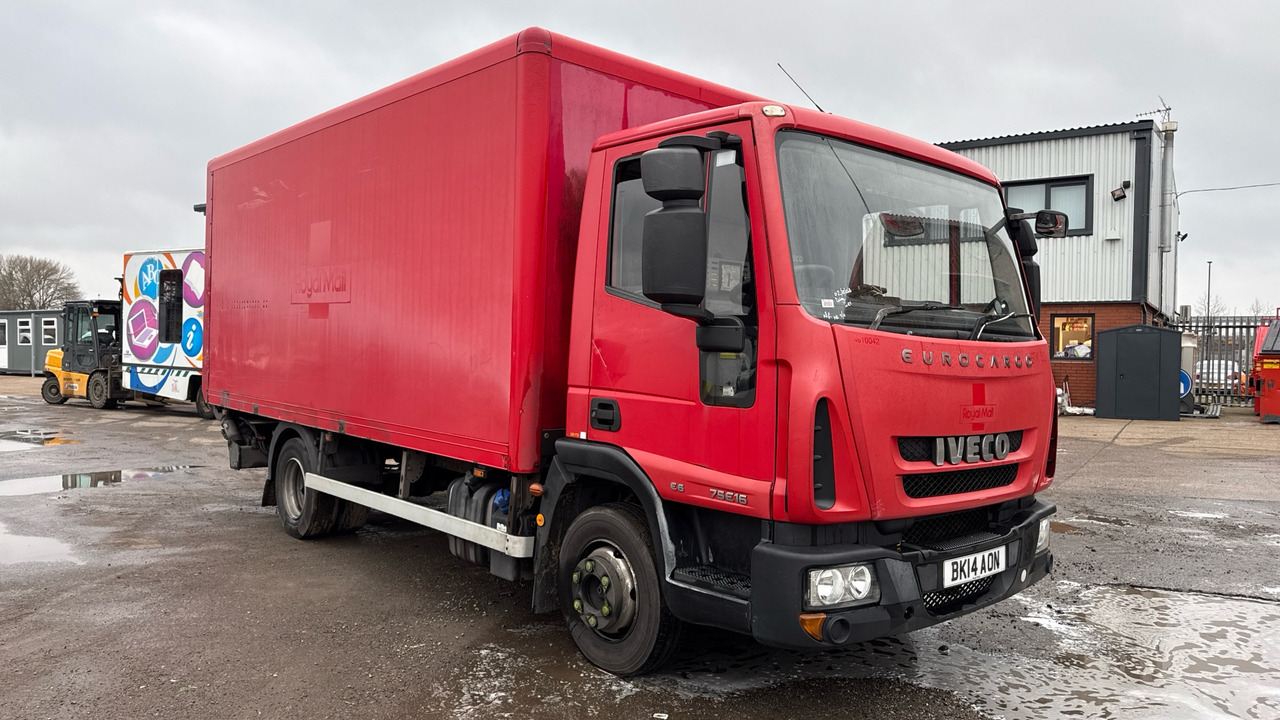 Iveco Eurocargo 75E16 - Camião furgão: foto 2 Iveco Eurocargo 75E16 - Camião furgão: foto 2