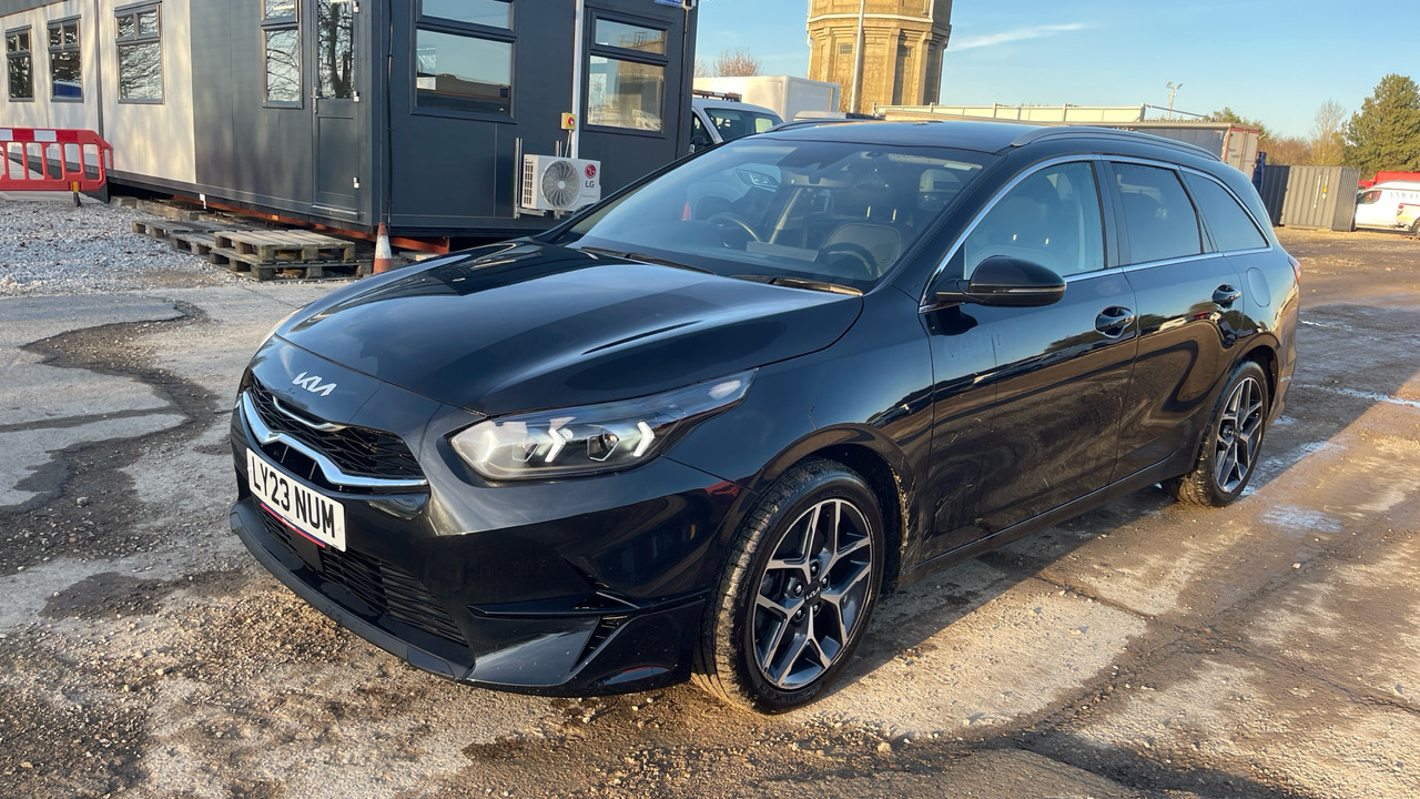 Kia Ceed 3 1.5 GDI ISG - Carrinha: foto 2 Kia Ceed 3 1.5 GDI ISG - Carrinha: foto 2