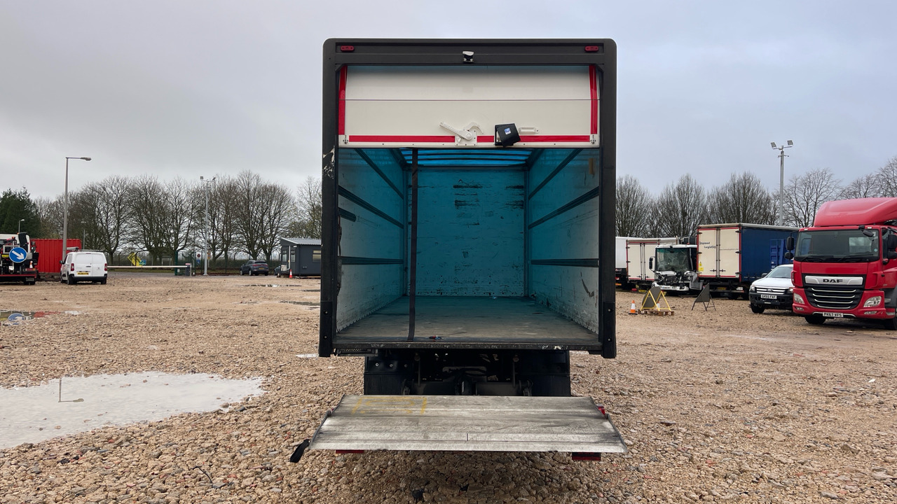 Camião furgão MAN TGL 12.190: foto 10