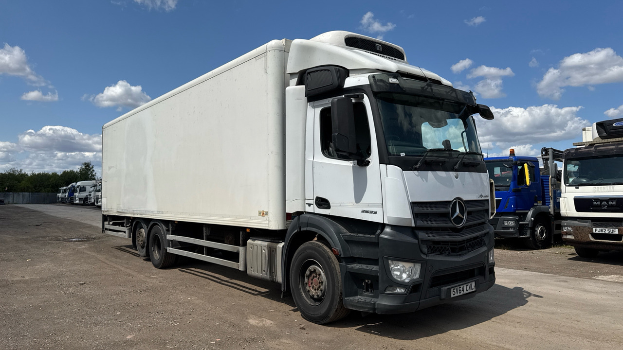 MERCEDES-BENZ ANTOS 2533 - Camião frigorífico: foto 1 MERCEDES-BENZ ANTOS 2533 - Camião frigorífico: foto 1