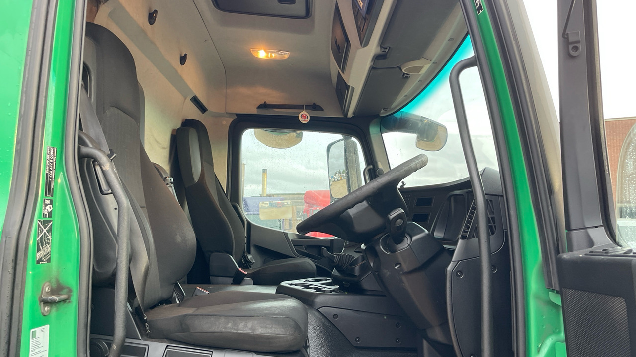 MERCEDES-BENZ AROCS 1824 - Camião de caixa aberta/ Plataforma: foto 5 MERCEDES-BENZ AROCS 1824 - Camião de caixa aberta/ Plataforma: foto 5