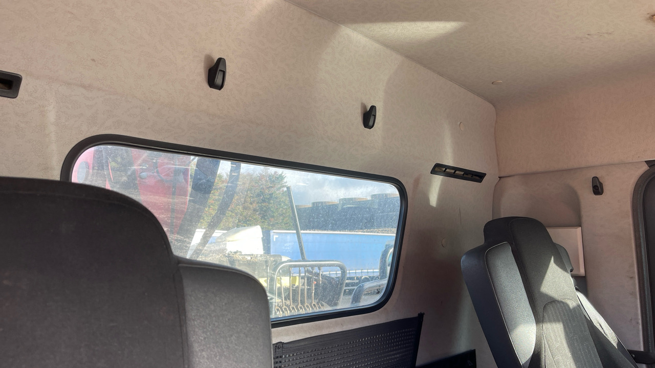 Camião basculante, Camião grua MERCEDES-BENZ AROCS: foto 8