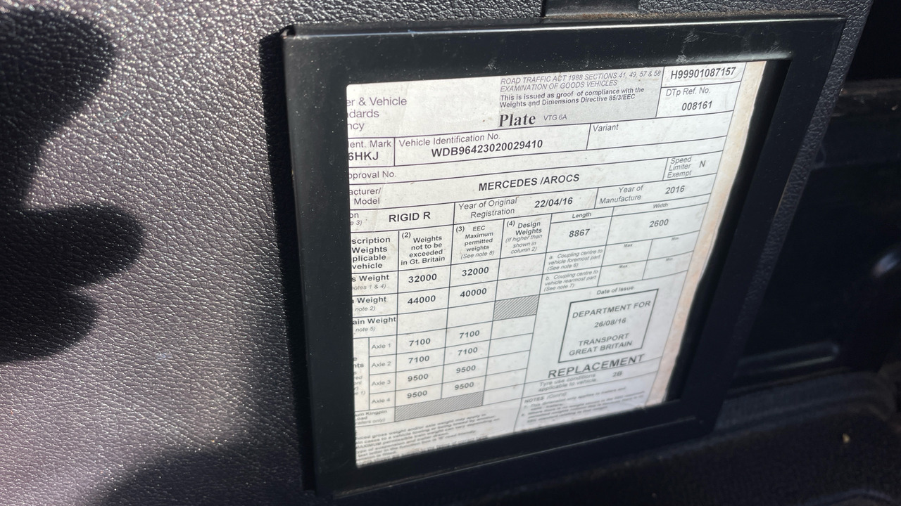 Camião basculante, Camião grua MERCEDES-BENZ AROCS: foto 11