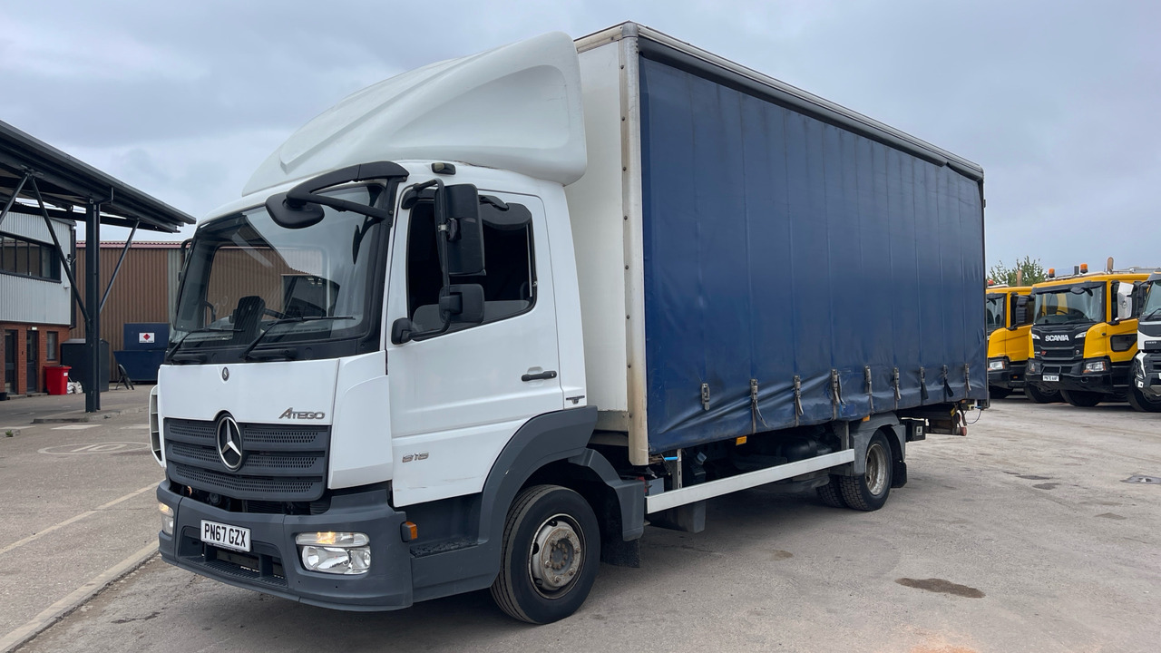 MERCEDES-BENZ ATEGO 816 - Camião de lona: foto 2 MERCEDES-BENZ ATEGO 816 - Camião de lona: foto 2