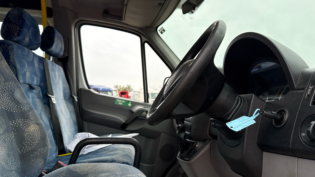 MERCEDES-BENZ SPRINTER 516 CDI - Minibus, Furgão de passageiros: foto 5 MERCEDES-BENZ SPRINTER 516 CDI - Minibus, Furgão de passageiros: foto 5