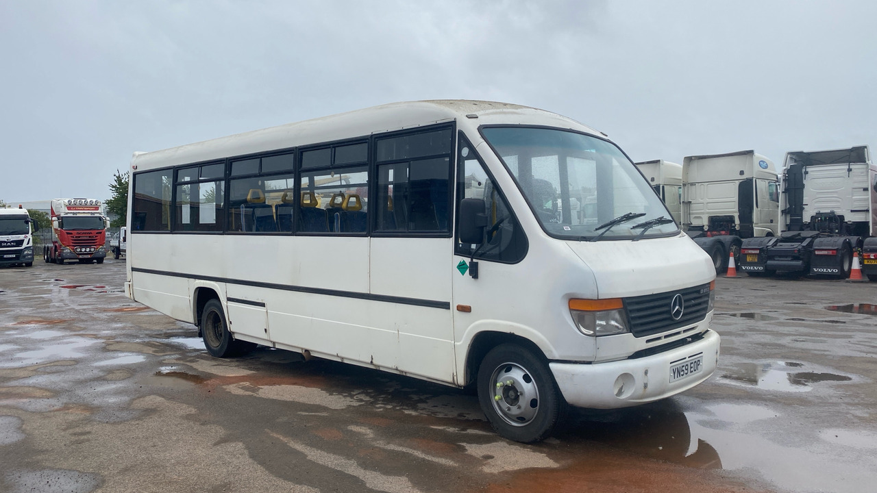 MERCEDES-BENZ VARIO 0 813 PLAXTON CHEETAH - Minibus, Furgão de passageiros: foto 1 MERCEDES-BENZ VARIO 0 813 PLAXTON CHEETAH - Minibus, Furgão de passageiros: foto 1