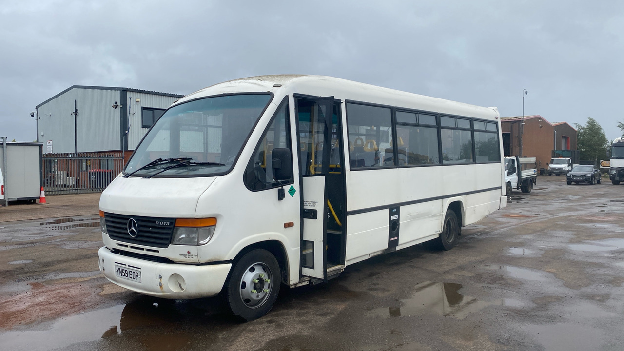 MERCEDES-BENZ VARIO 0 813 PLAXTON CHEETAH - Minibus, Furgão de passageiros: foto 2 MERCEDES-BENZ VARIO 0 813 PLAXTON CHEETAH - Minibus, Furgão de passageiros: foto 2