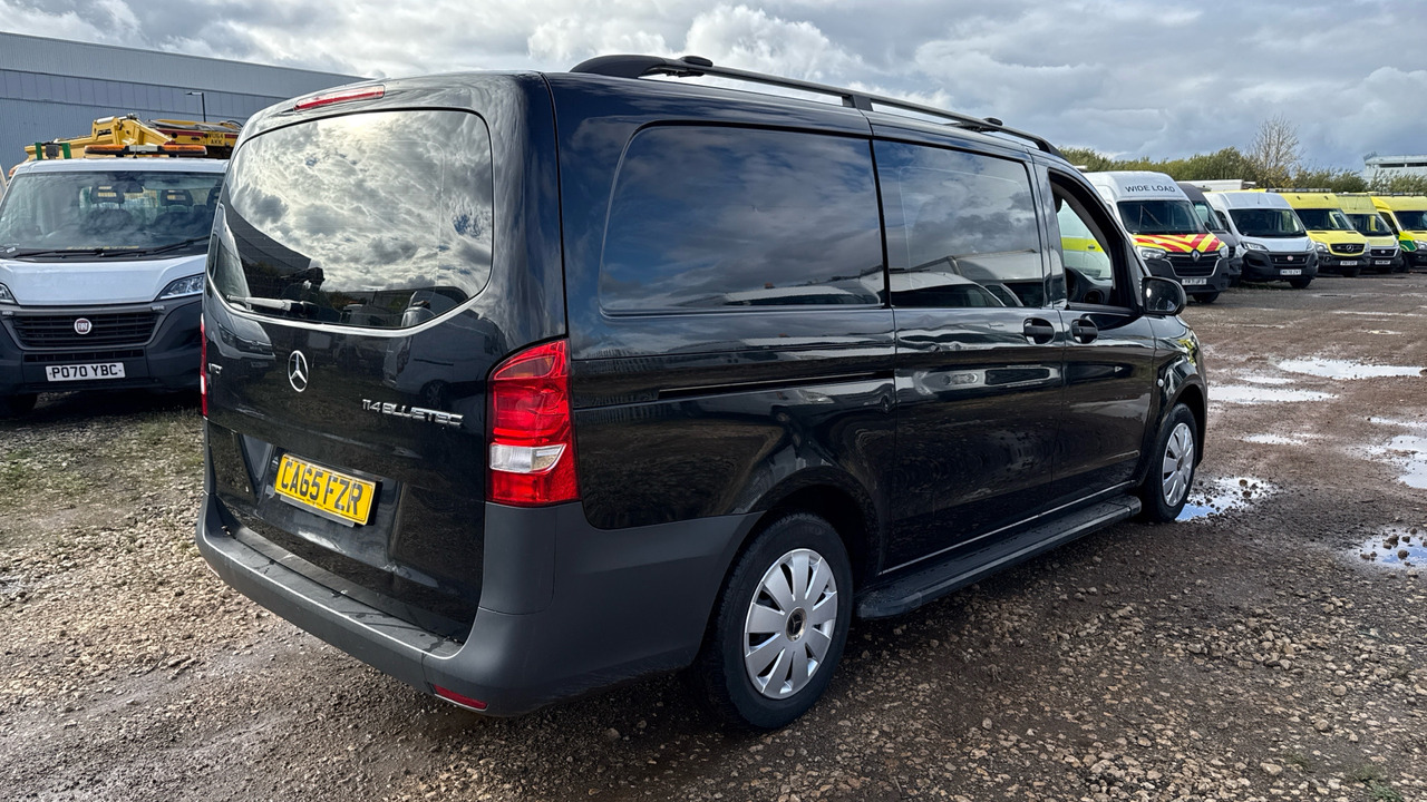 MERCEDES-BENZ VITO 114CDI BlueTec - Carrinha cabine dupla: foto 4 MERCEDES-BENZ VITO 114CDI BlueTec - Carrinha cabine dupla: foto 4