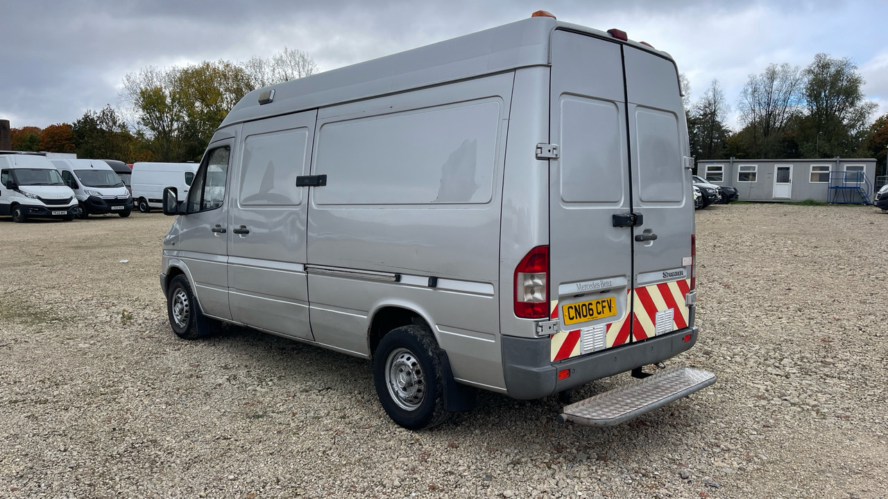 MERCEDES SPRINTER 316 CDI - Furgão: foto 3 MERCEDES SPRINTER 316 CDI - Furgão: foto 3