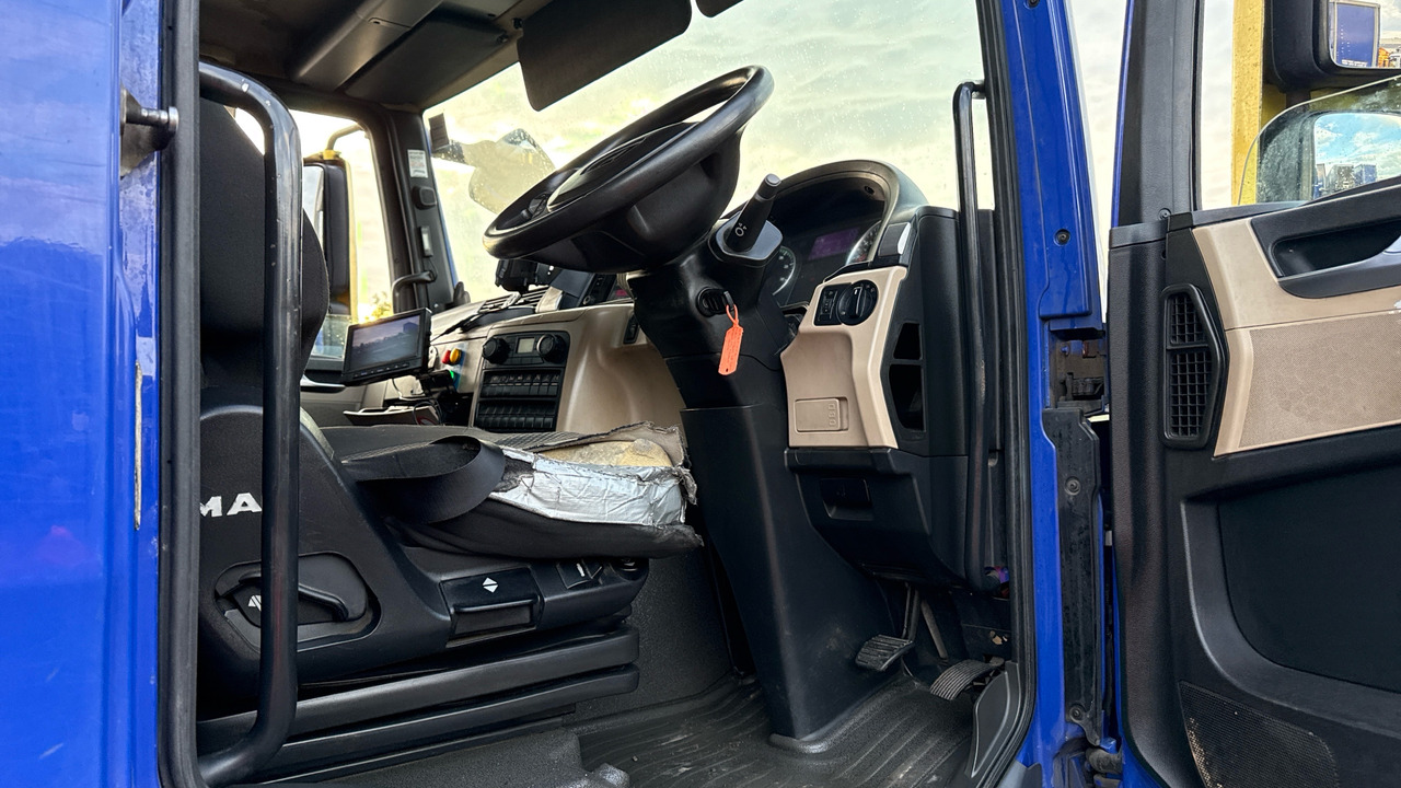 Man TGM 18.250 - Camião de caixa aberta/ Plataforma, Camião grua: foto 5 Man TGM 18.250 - Camião de caixa aberta/ Plataforma, Camião grua: foto 5