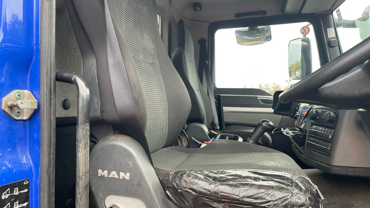 Man TGM 18.250 - Camião de caixa aberta/ Plataforma, Camião grua: foto 5 Man TGM 18.250 - Camião de caixa aberta/ Plataforma, Camião grua: foto 5