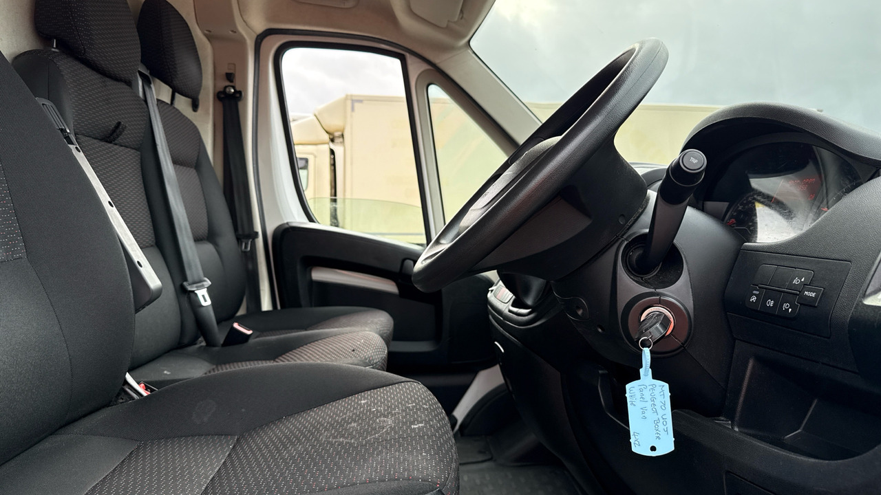 PEUGEOT BOXER 335 2.2 BLUEHDI 140PS - Furgão: foto 5 PEUGEOT BOXER 335 2.2 BLUEHDI 140PS - Furgão: foto 5