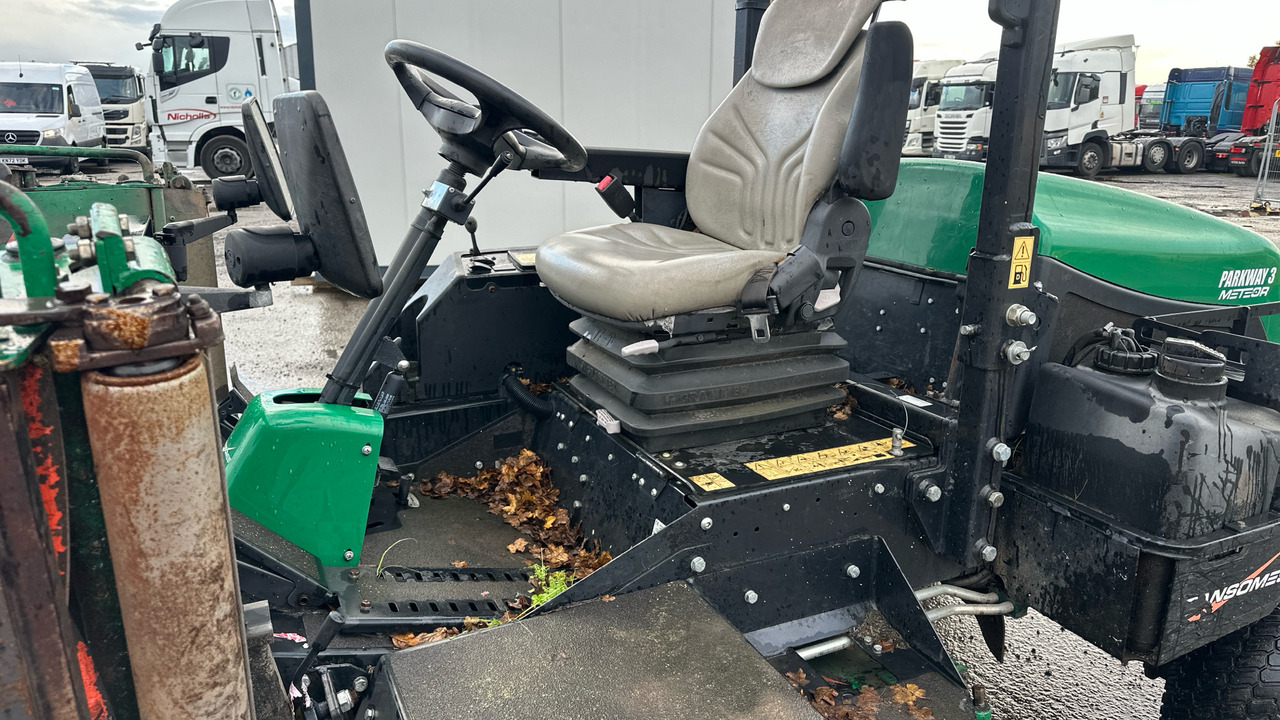 RANSOMES PARKWAY 3 METEOR - Cortador de grama: foto 5 RANSOMES PARKWAY 3 METEOR - Cortador de grama: foto 5