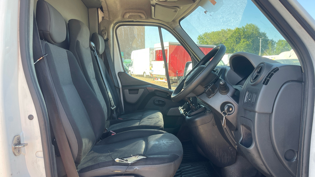 RENAULT MASTER 35 2.3 DCI 125PS - Carrinha frigorífica: foto 5 RENAULT MASTER 35 2.3 DCI 125PS - Carrinha frigorífica: foto 5