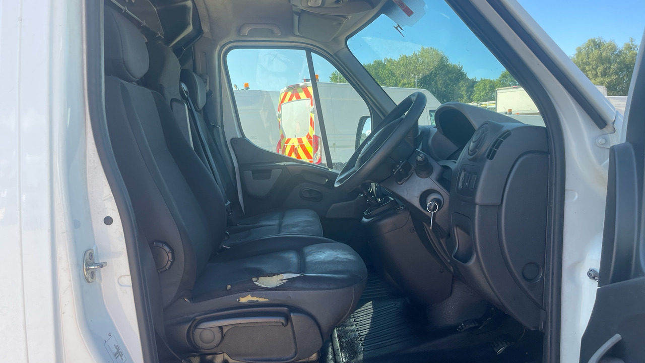 RENAULT MASTER 35 2.3 DCI 130PS - Carrinha frigorífica: foto 5 RENAULT MASTER 35 2.3 DCI 130PS - Carrinha frigorífica: foto 5