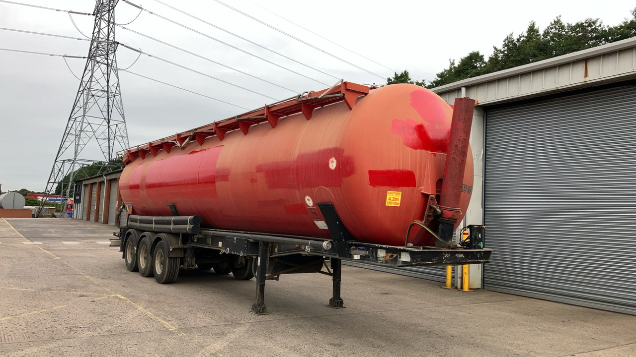 FELDBINDER TANKER - Reboque: foto 1 FELDBINDER TANKER - Reboque: foto 1